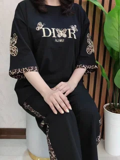 ست تونیک شلوار نخ پنبه پروانه دیور گلدوزی شده با نواردوزی پلنگی